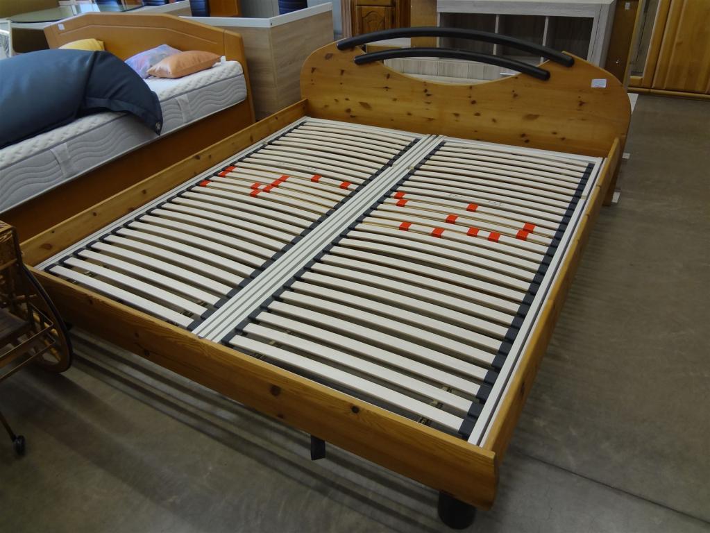 (18853), Doppelbett, 150,- €
