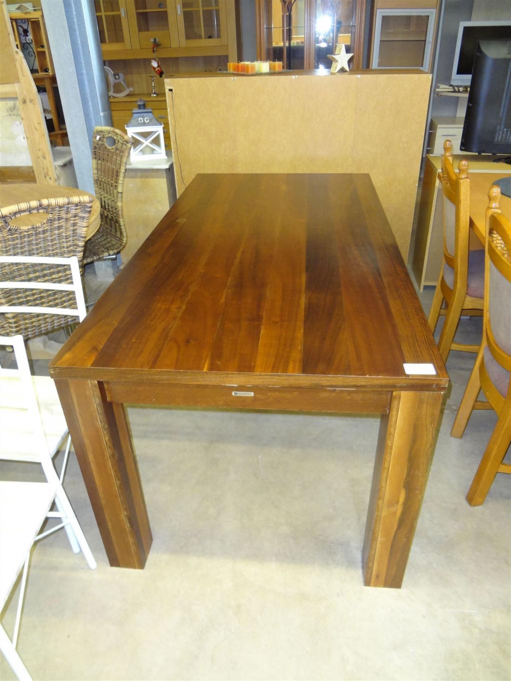 (19808) Esstisch, 150,- €