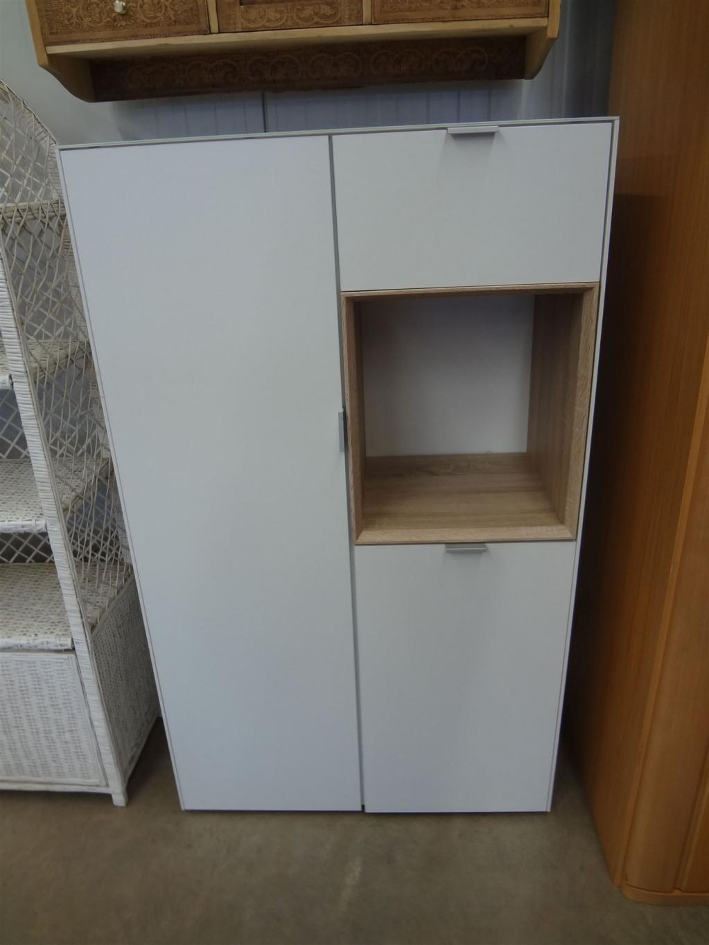 (19853) Kommode, 120,- €