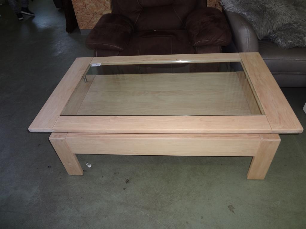 (19861) Couchtisch, 90,- €