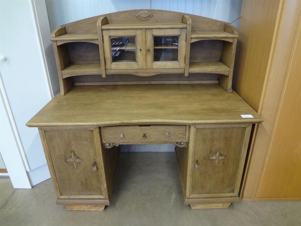 (19872) Schreibtisch, 240,- €