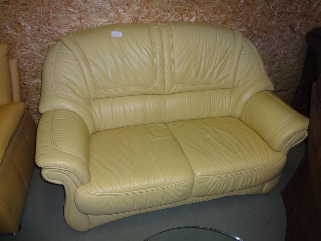 (19899) Couch, 60,- €