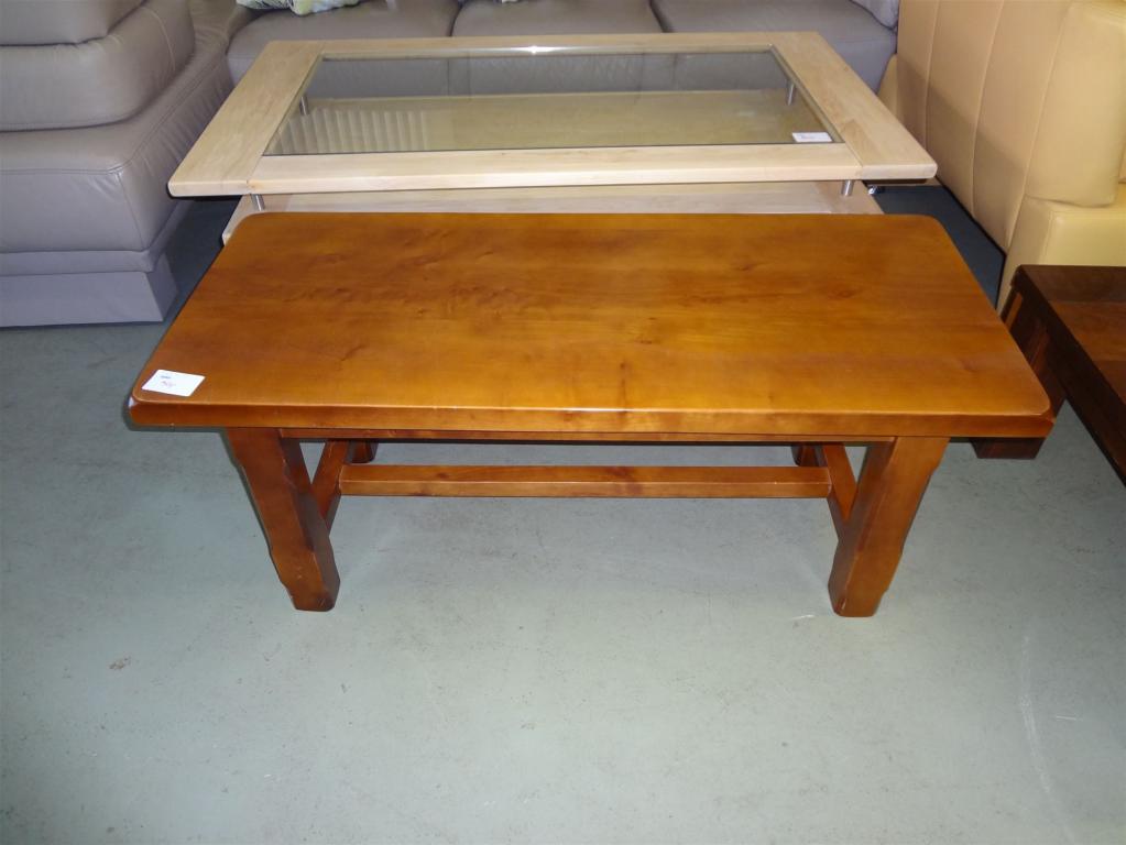 (20005) Couchtisch, 90,- €