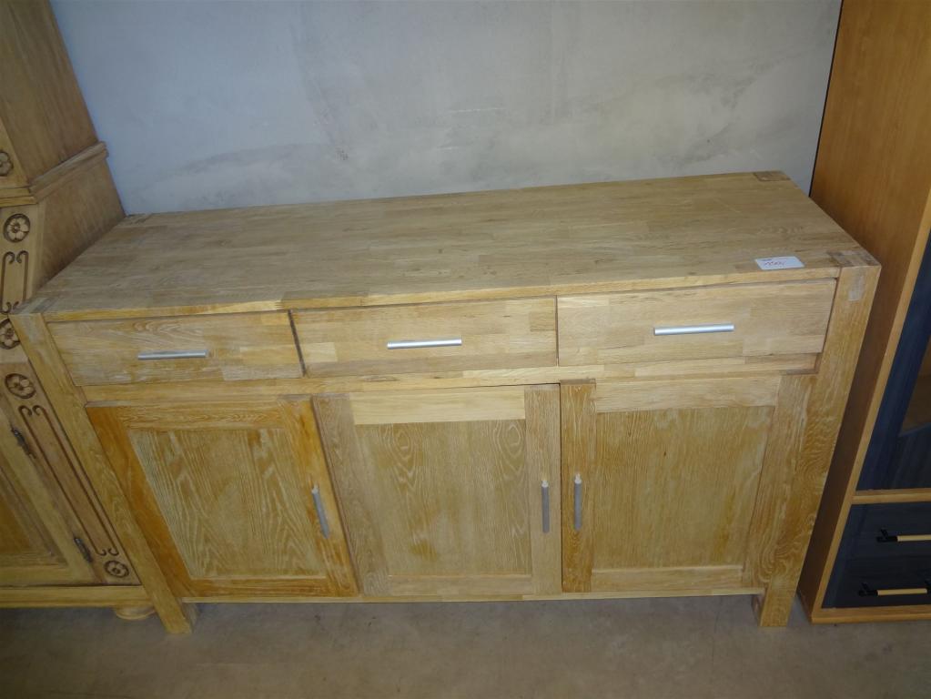 (20226) Kommode, 150,- €