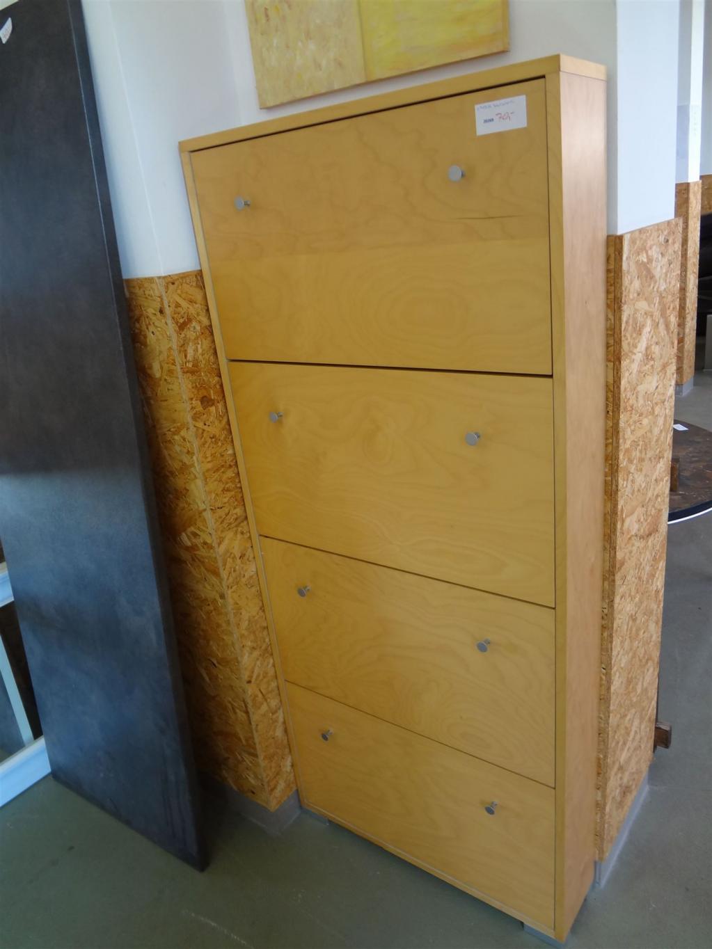 (20269) Schuhschrank, 70,- €
