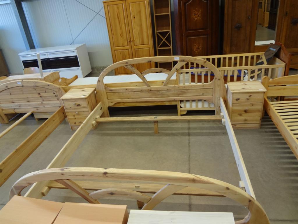 (20310) Bett, 160,- €