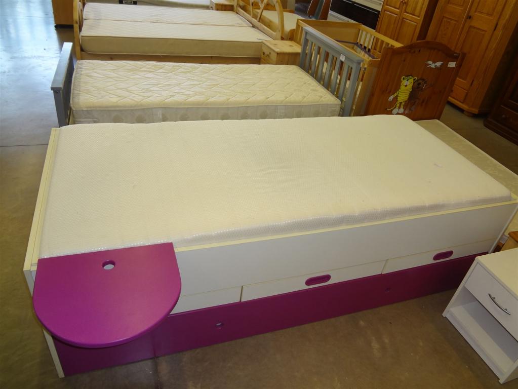 (20333) Einzelbett, 90,- €