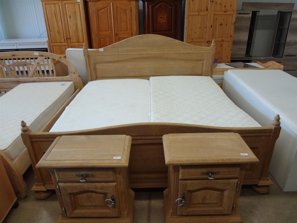 (20340) Doppelbett, 250,- €