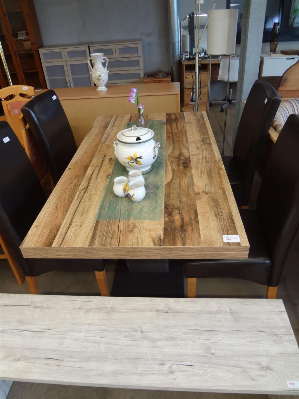 (20446) Esstisch, 180,- €