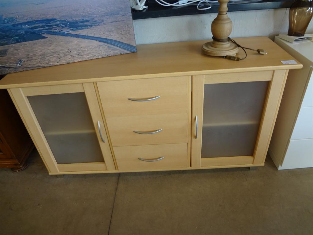 (20469) Kommode, 60,- €
