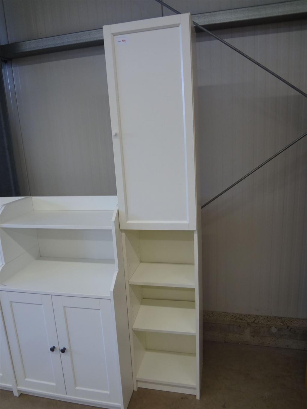 (20496) Schrank schmal, 40,- €