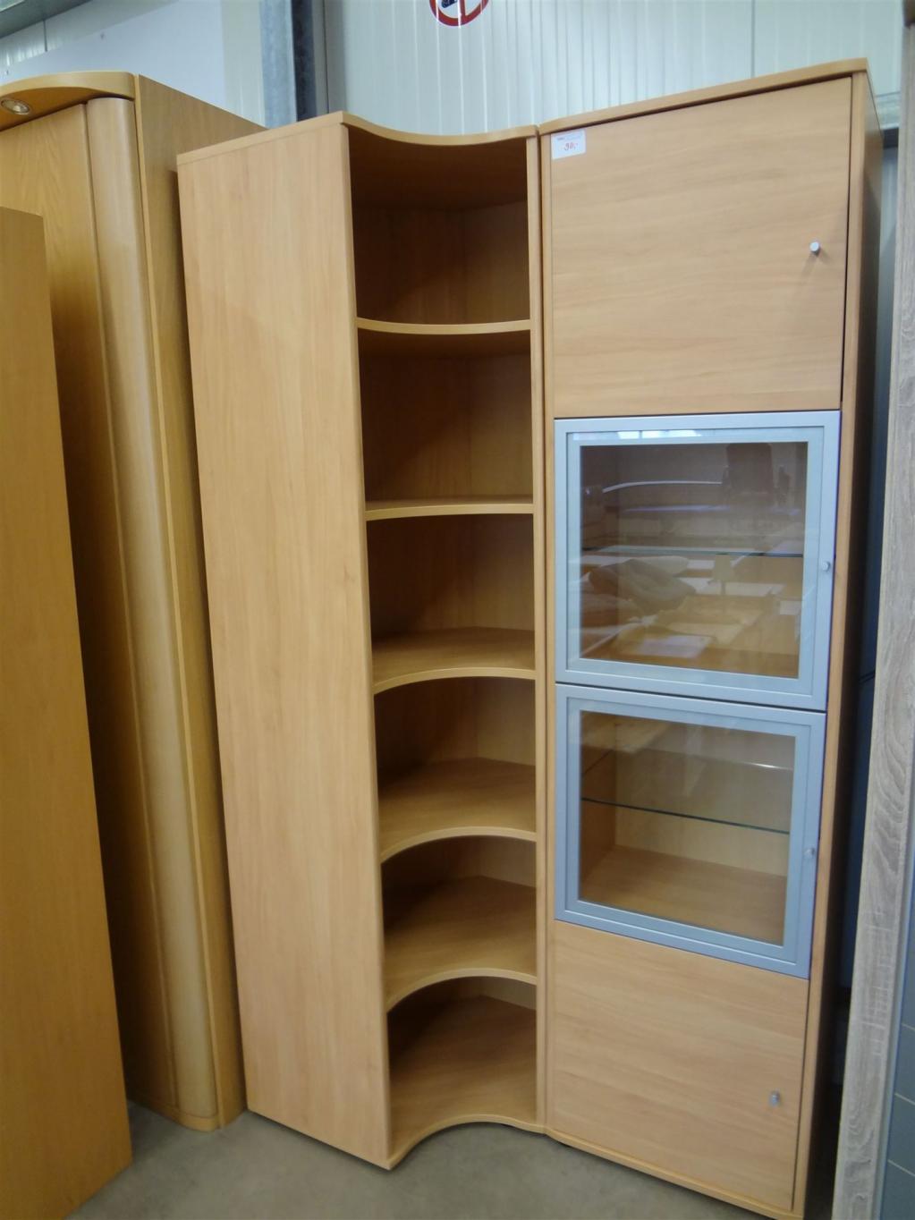 (19667) Eckregalschrank, 90,- €