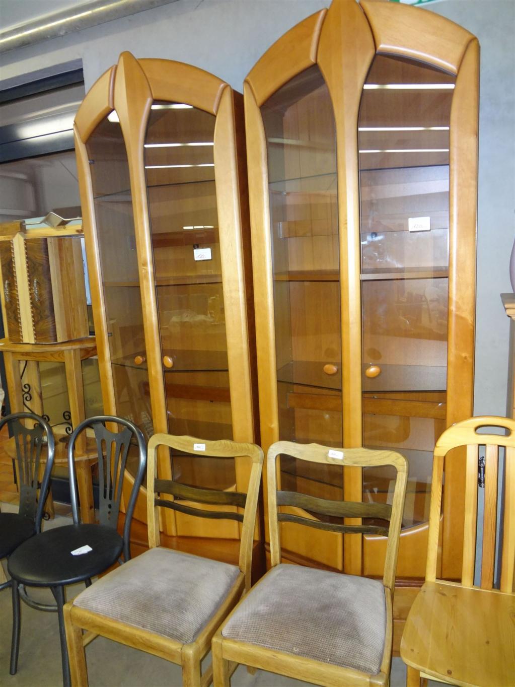(18617), Vitrine, 60,- €