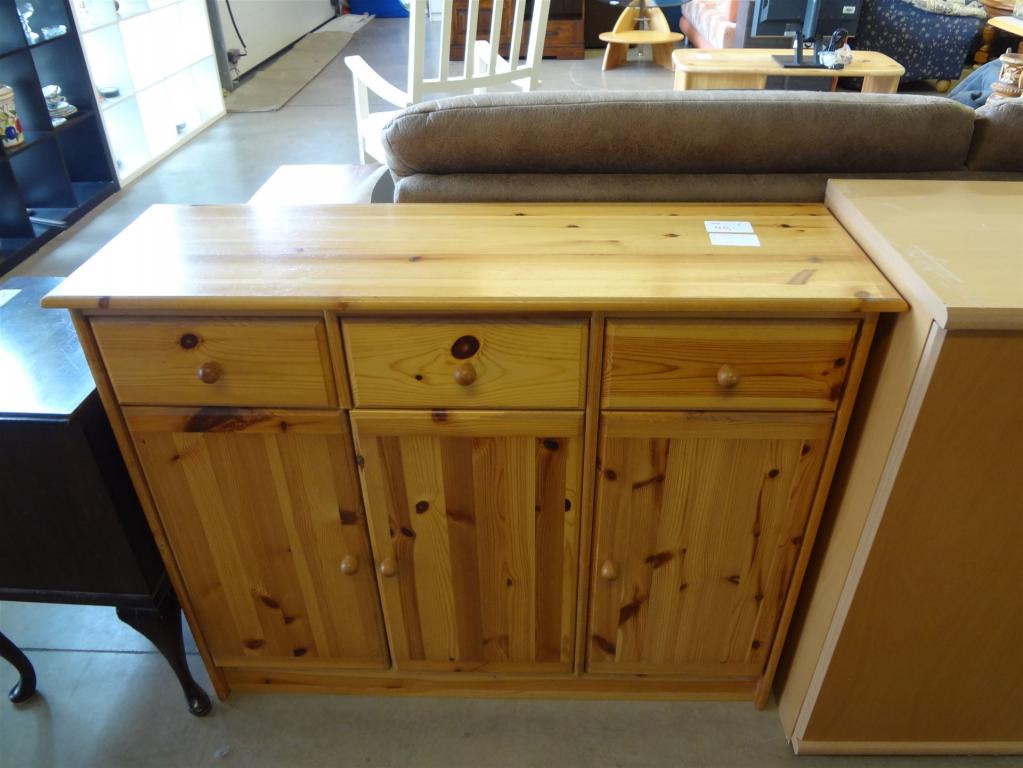 (18386), Kommode, 40,- €