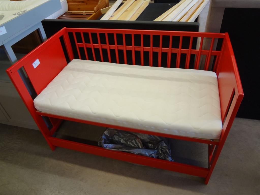 (20045) Babybett, 60,- €