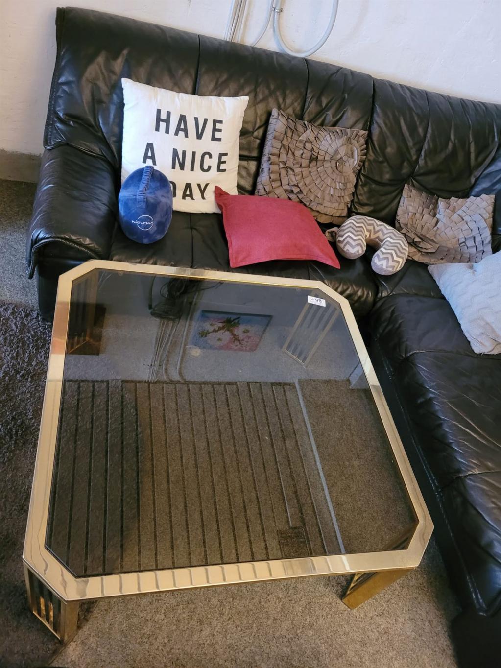 (W66) Wohnzimmertisch, 25,- €