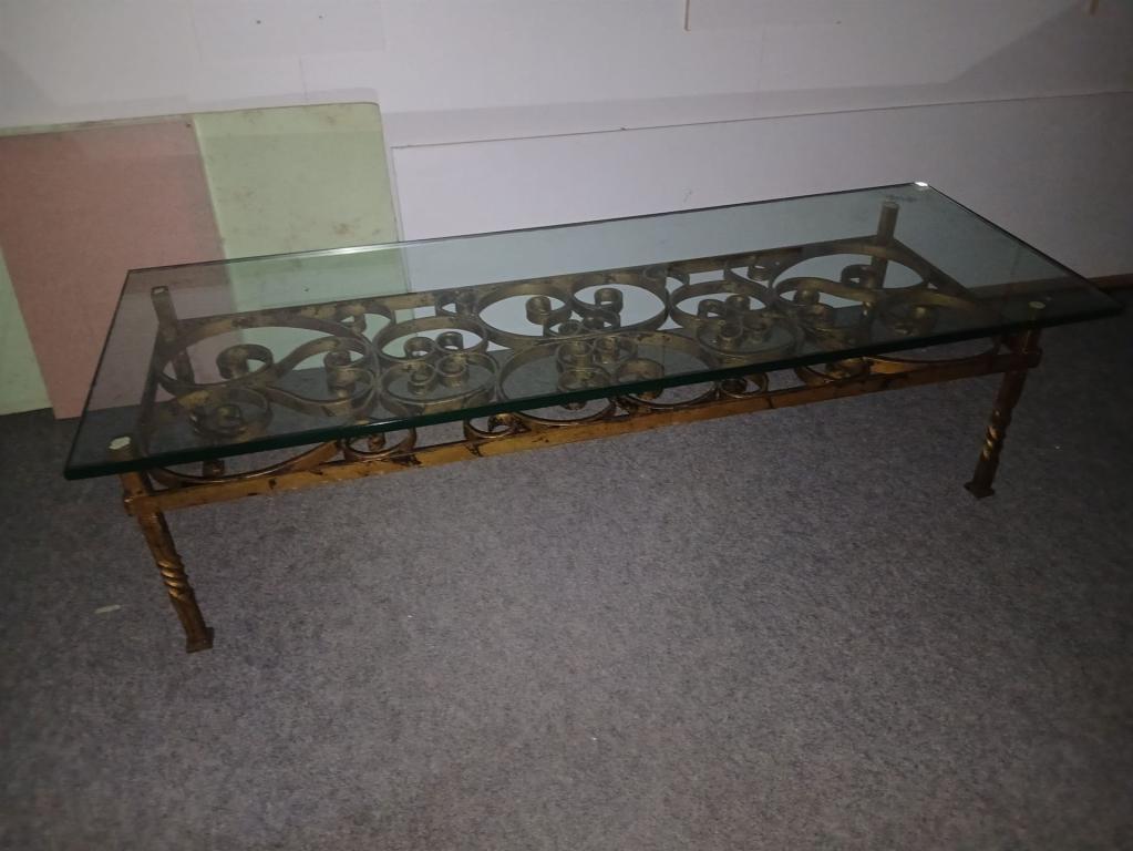 (W90) Couchtisch, 65,- €