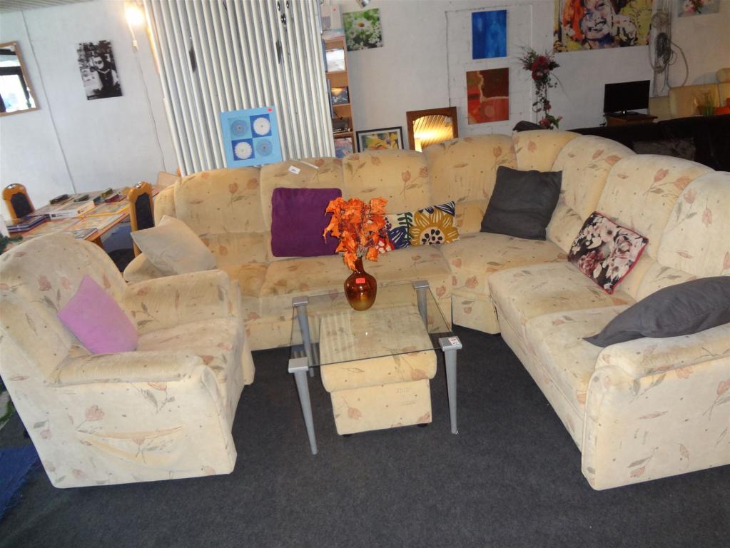 (05W) Couch, 150,- €