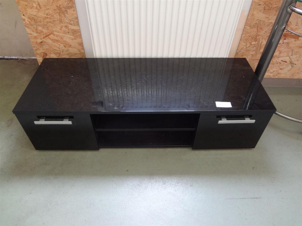 (w72) TV-Schrank, 50,- €